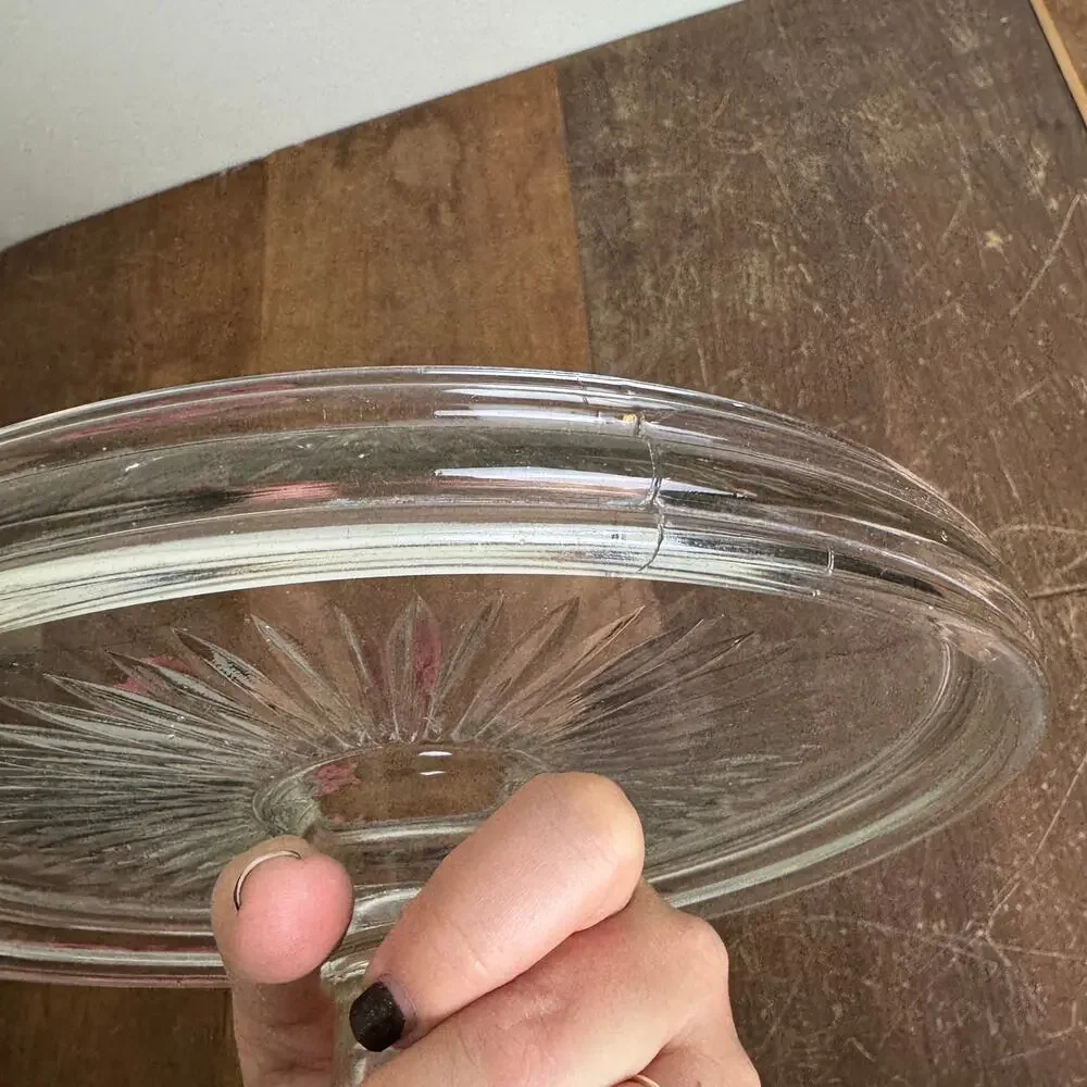 Vintage Clear Pressed Glass Cake Dessert Stand Timeless Classic‎ Kitchen Decor